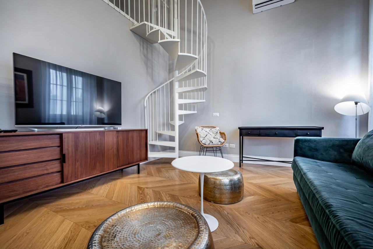 Hs4U Ricasoli Luxury Apartment Near Duomo N. 3 فلورنس المظهر الخارجي الصورة