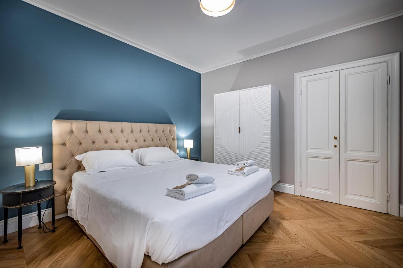 Hs4U Ricasoli Luxury Apartment Near Duomo N. 3 فلورنس المظهر الخارجي الصورة